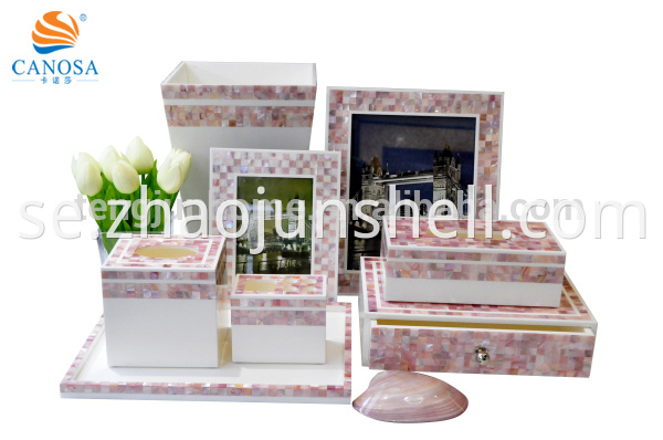 Luxury Amenity Pink Shell Mosaic Bathroom Amenity Set